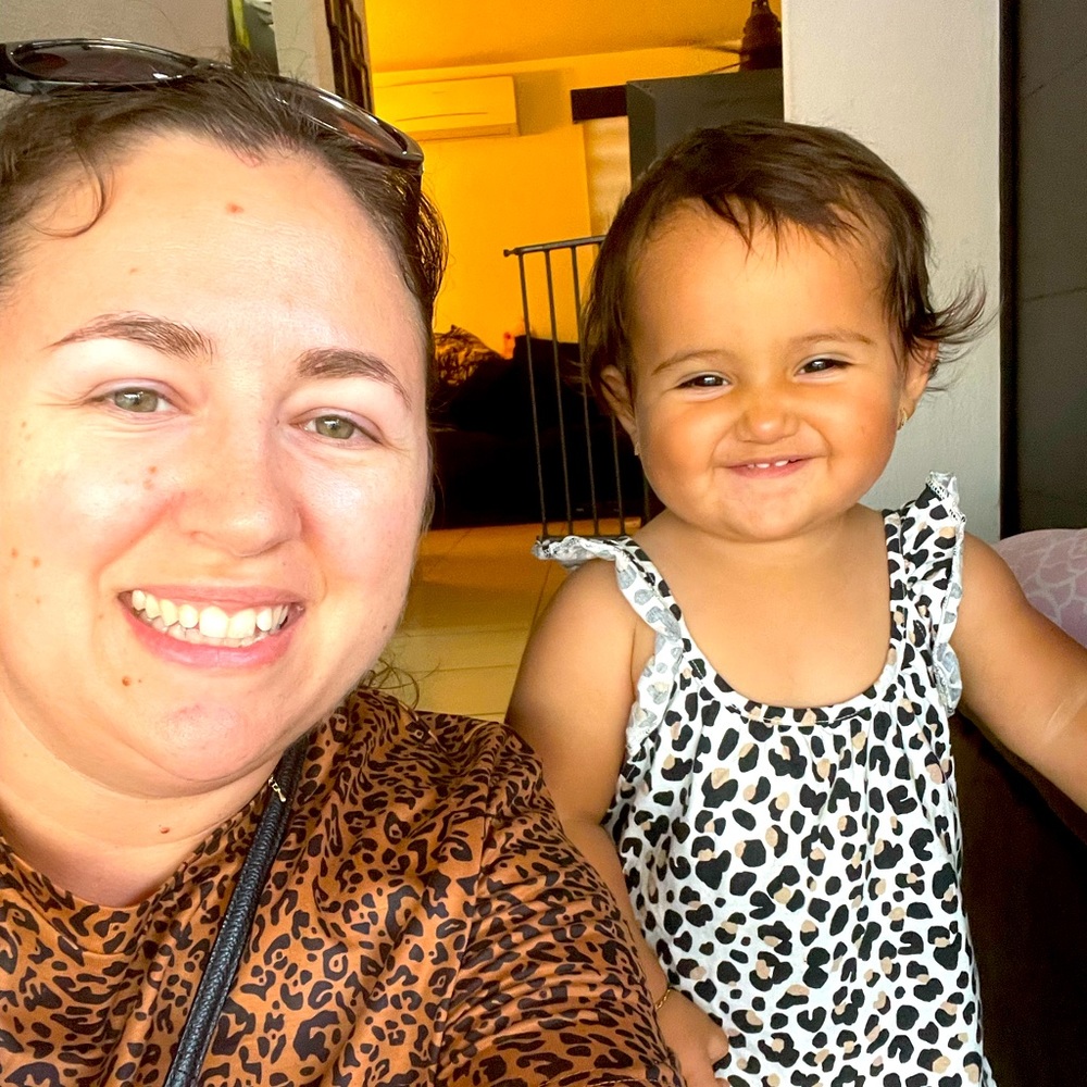 Meet your Posher, Selena